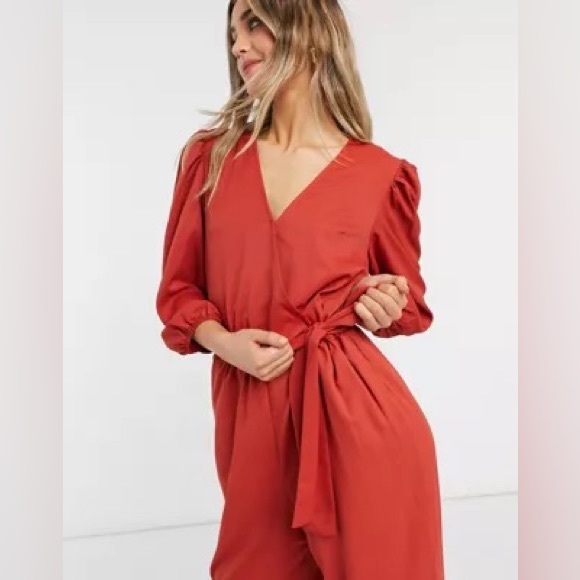 ASOS - MONKI - Tia Wrap Front Jumpsuit in Rust - Picture 5 of 11